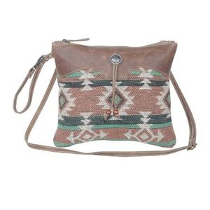 MYRA BAG CROSSBODY